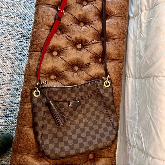 SOLD-Authentic Louis Vuitton South Bank Besace Damiere Ebene Crossbody - Picture 1 of 10